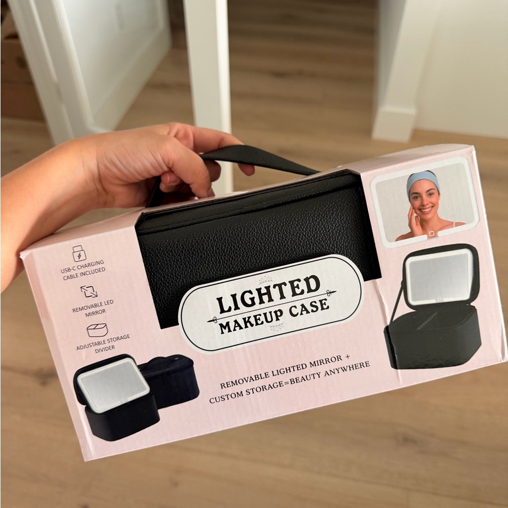 Lighted Makeup Case w LED Mirror Portable Cosmetic Organizer